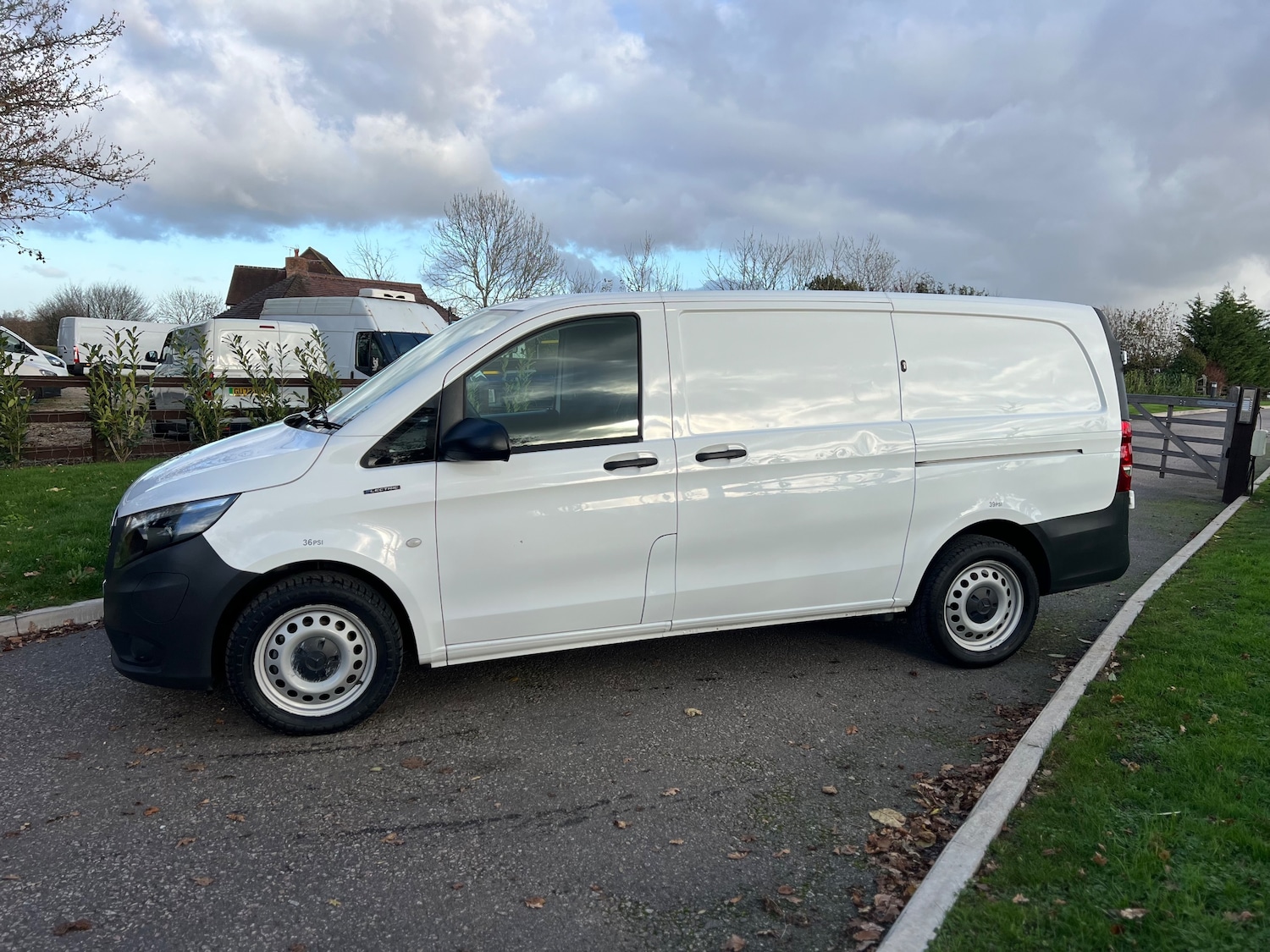 Used Mercedes-Benz Vito 2023 for sale - 76577440: Photo 6