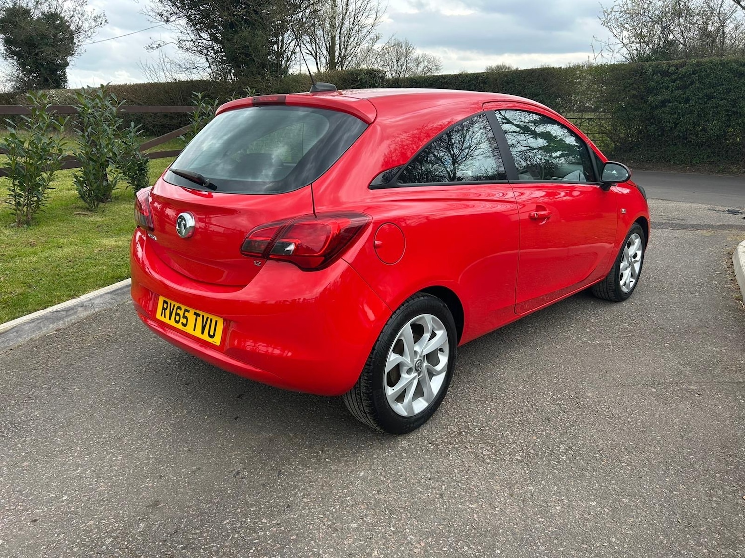 Used Vauxhall Corsa 2015 for sale - 78083896: Photo 3