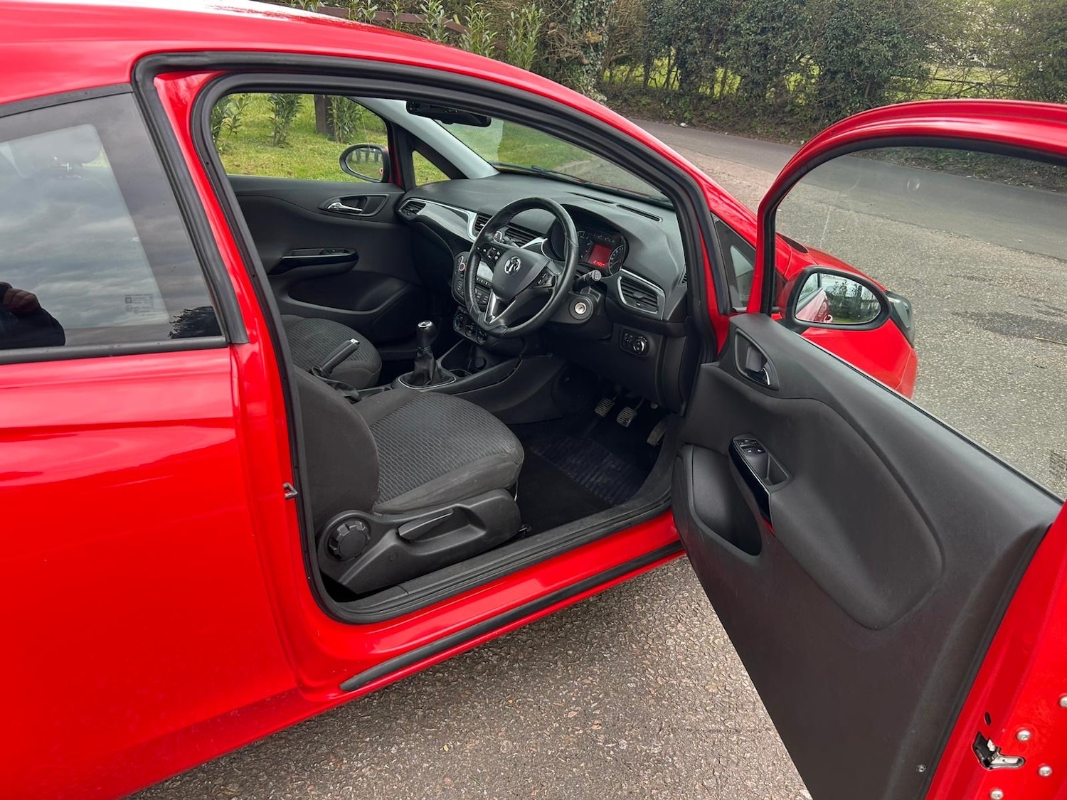 Used Vauxhall Corsa 2015 for sale - 78083896: Photo 5