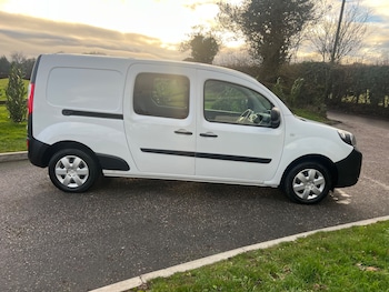 Used Renault Kangoo 2021 for sale - 77200770: Photo