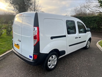 Used Renault Kangoo 2021 for sale - 77200770: Photo