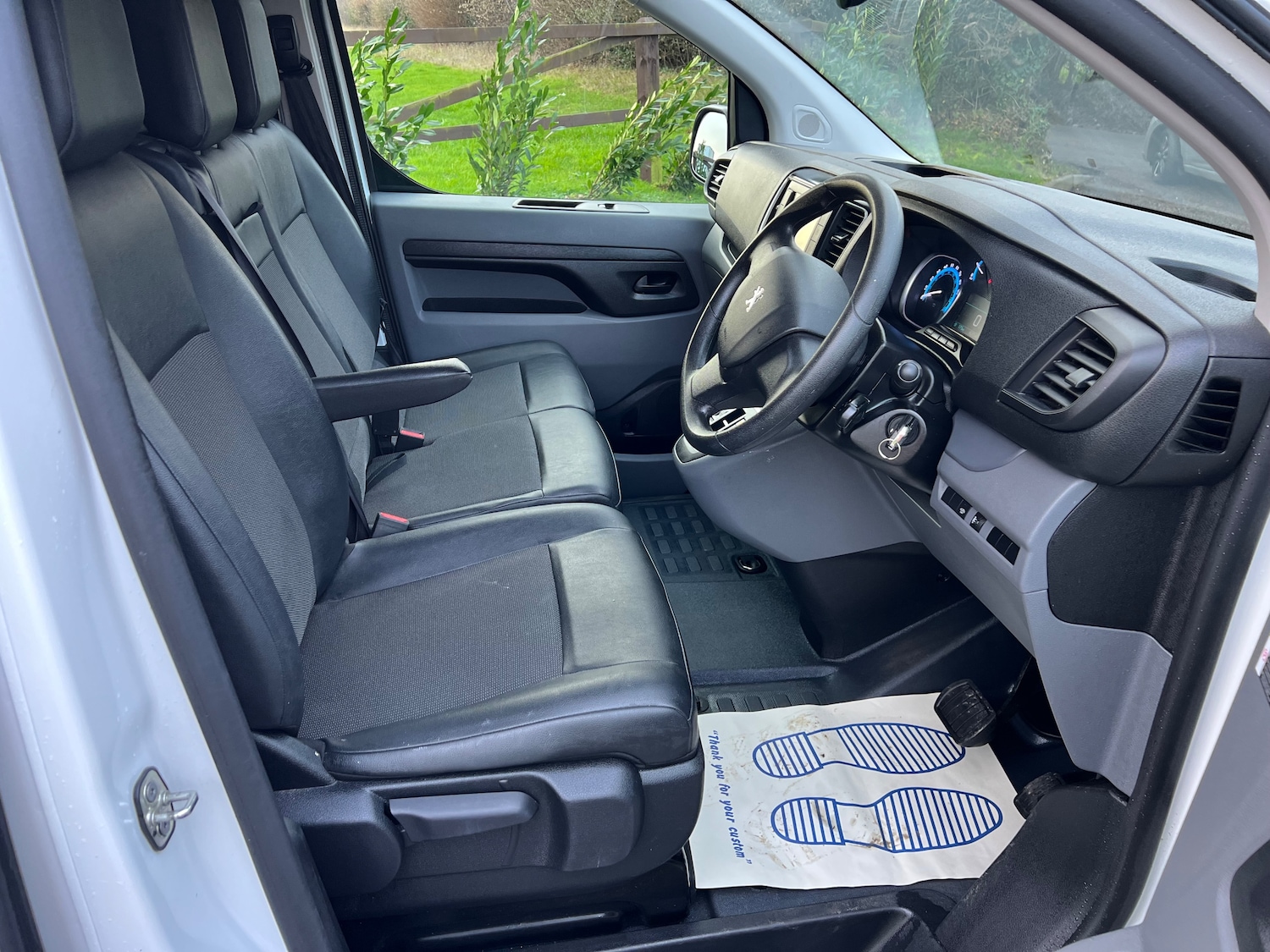 Used Peugeot e-Expert 2022 for sale - 76905168: Photo 7