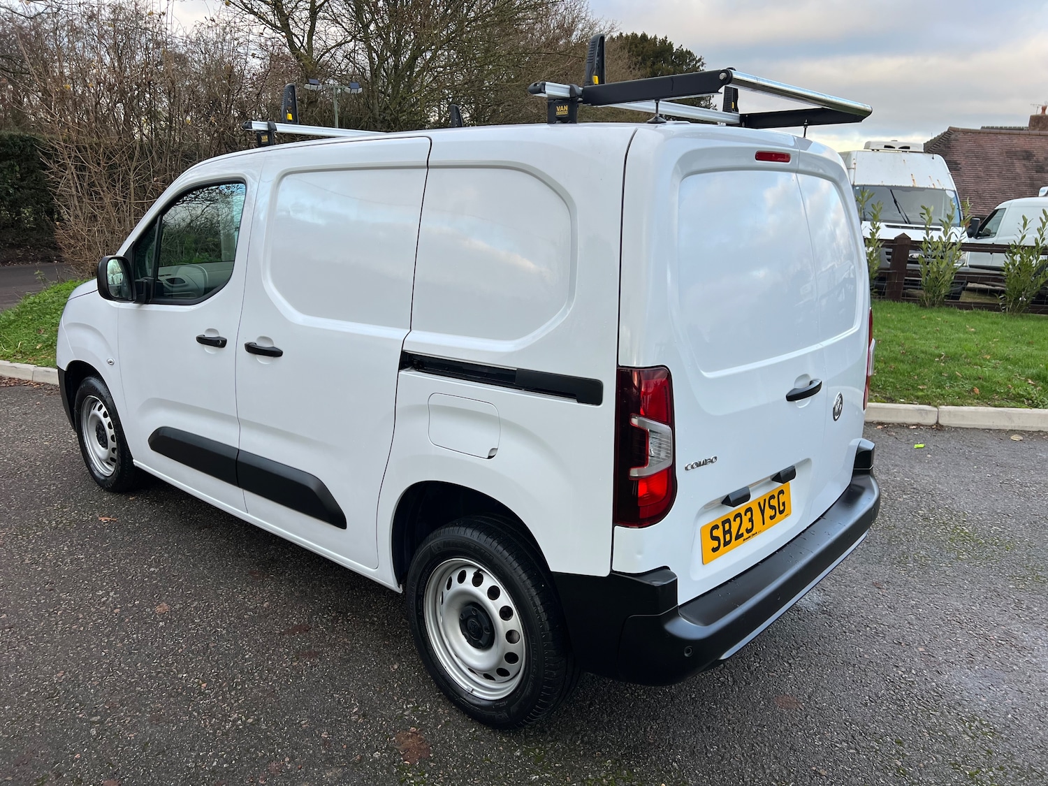 Used Vauxhall Combo 2023 for sale - 76905204: Photo 4