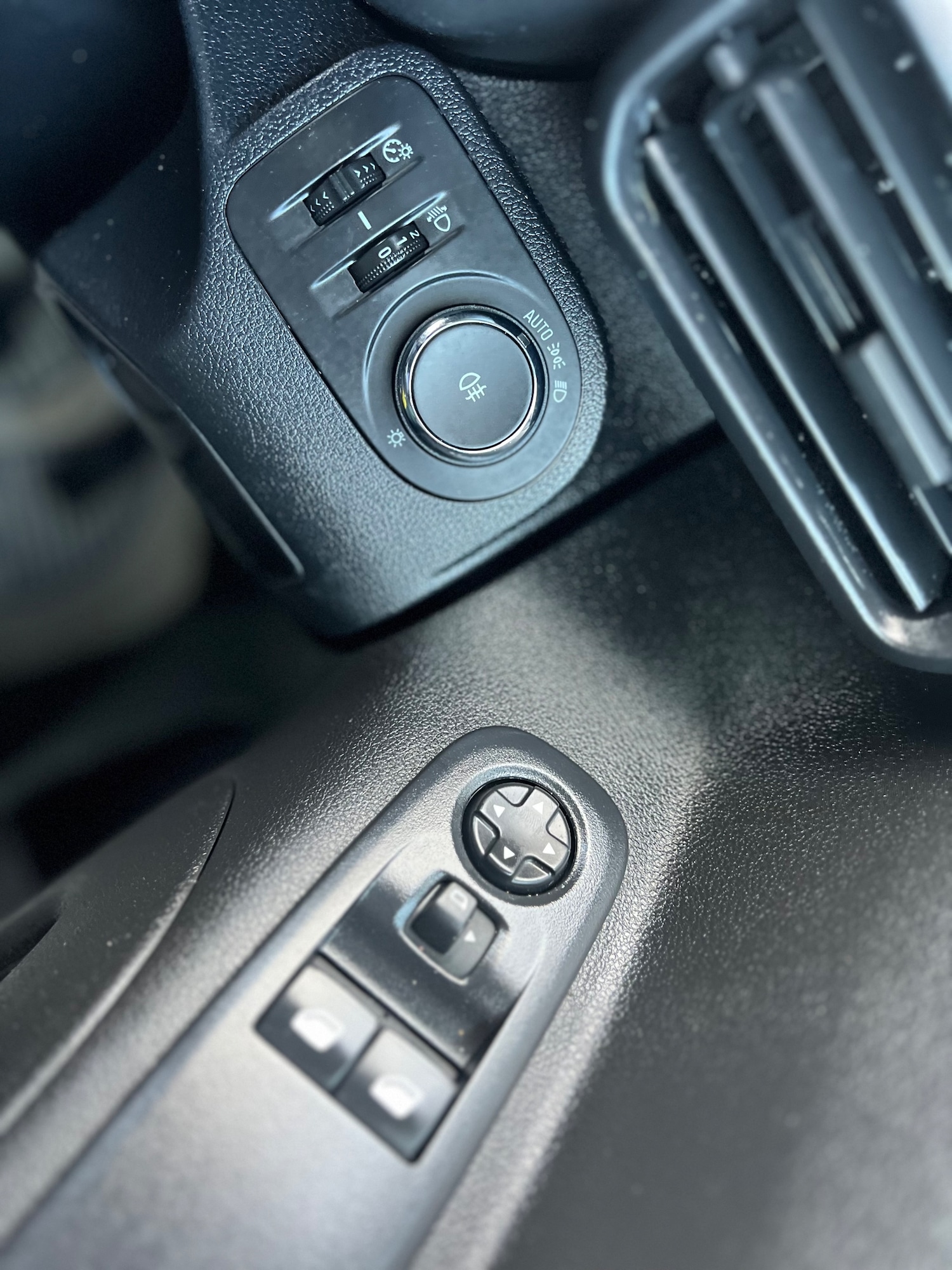 Used Vauxhall Combo 2023 for sale - 76905204: Photo 9