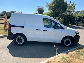 Used Renault Kangoo 2023 for sale - 79494824: Photo