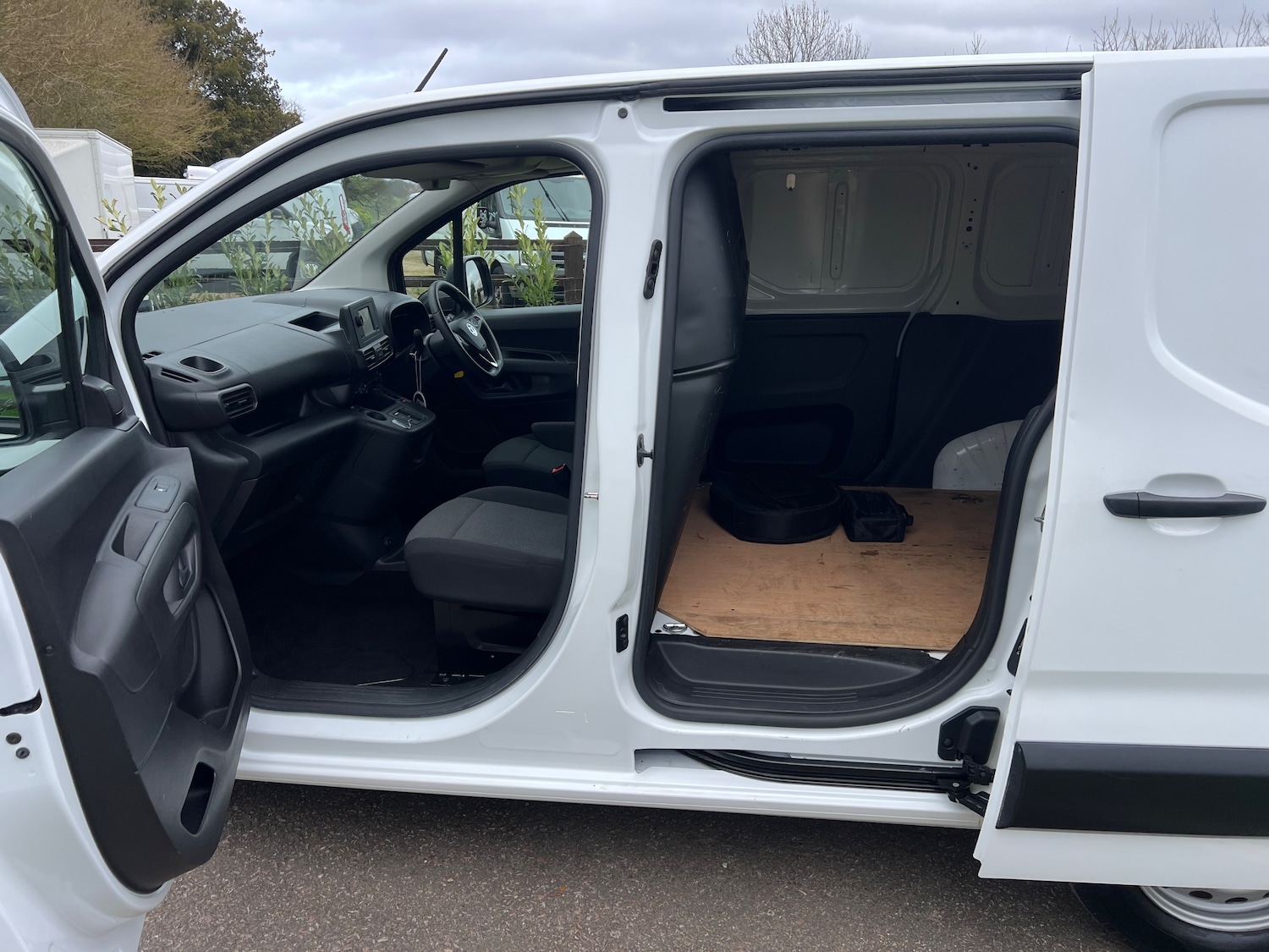 Used Vauxhall Combo 2022 for sale - 77849121: Photo 15
