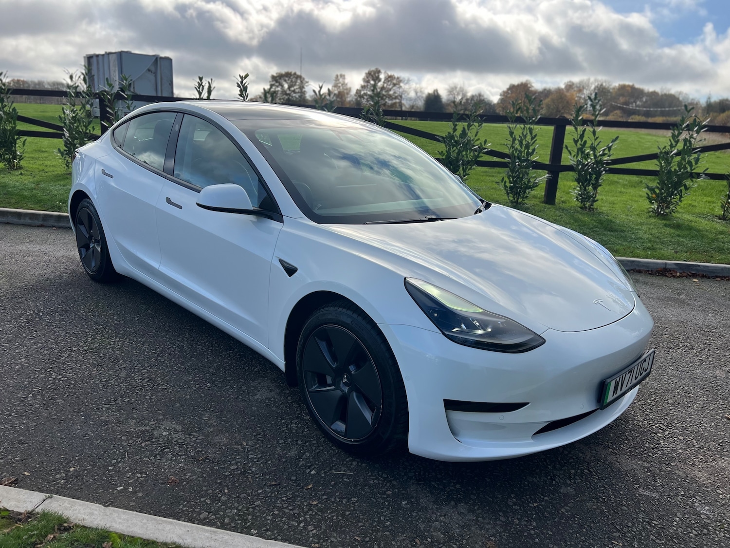 Used Tesla Model 3 2021 for sale - 76520264: Photo 1