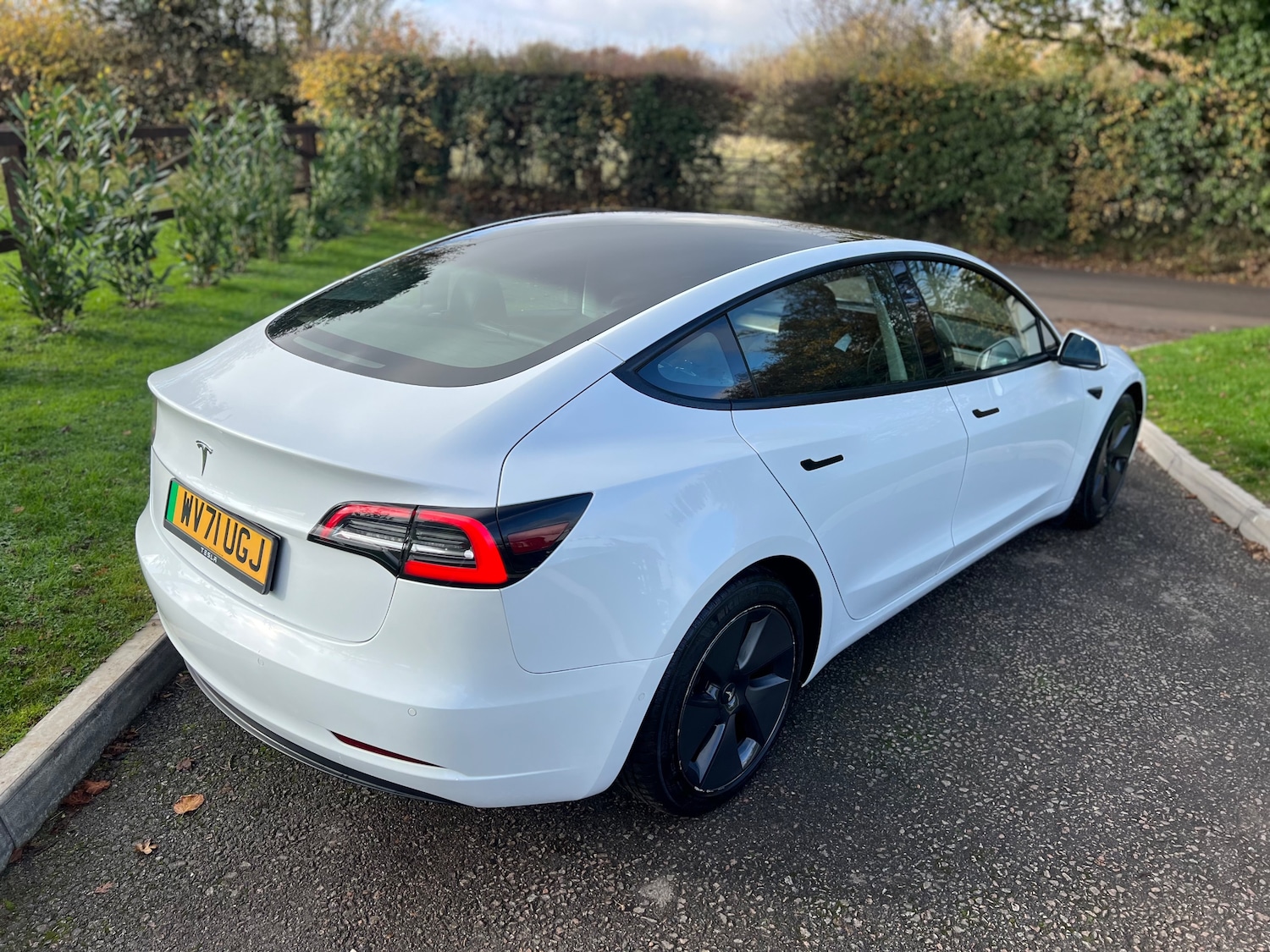 Used Tesla Model 3 2021 for sale - 76520264: Photo 4