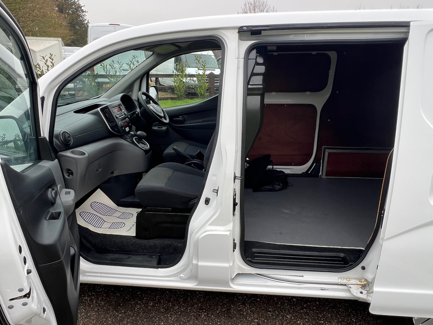 Used Nissan e-NV200 2021 for sale - 77262885: Photo 8