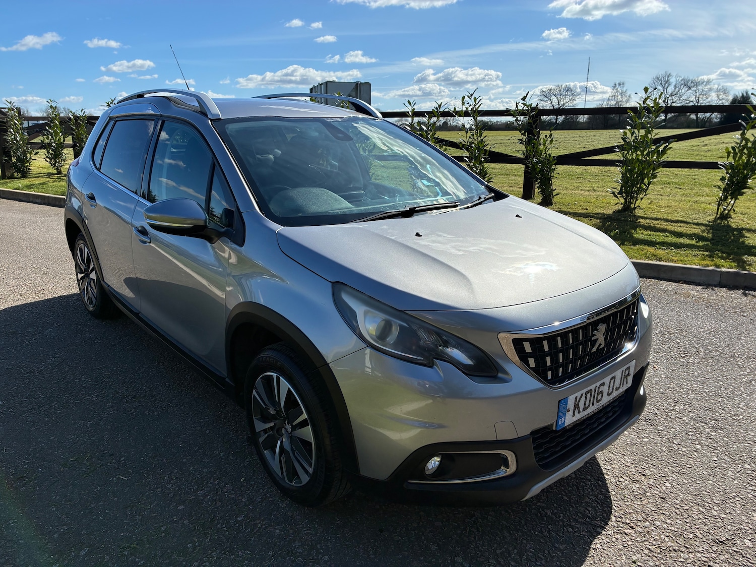 Used Peugeot 2008 2016 for sale - 78029108: Photo 1