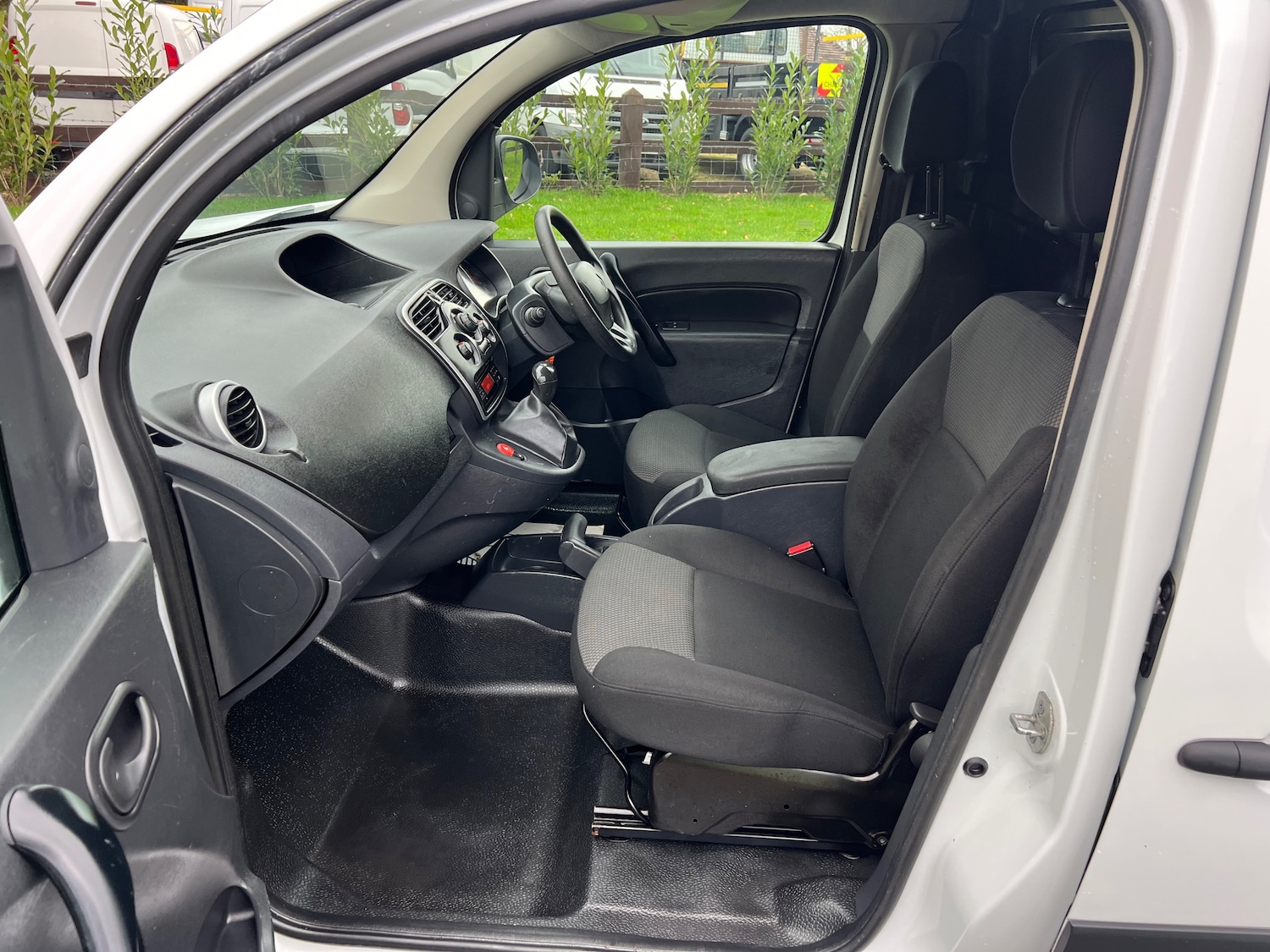 Used Renault Kangoo 2021 for sale - 76569315: Photo 10