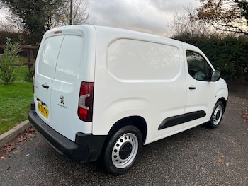 Used Peugeot Partner 2021 for sale - 76819724: Photo