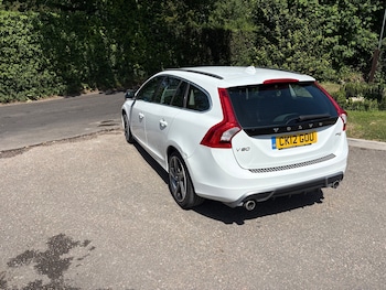 Used Volvo V60 2012 for sale - 78722581: Photo