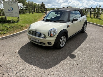 Used MINI Convertible 2010 for sale - 78496867: Photo