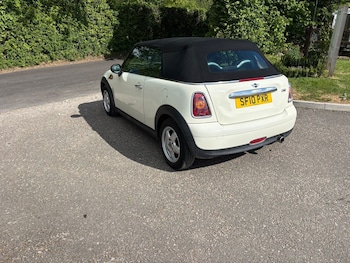 Used MINI Convertible 2010 for sale - 78496867: Photo