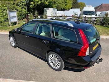 Used Volvo V50 2010 for sale - 78402158: Photo