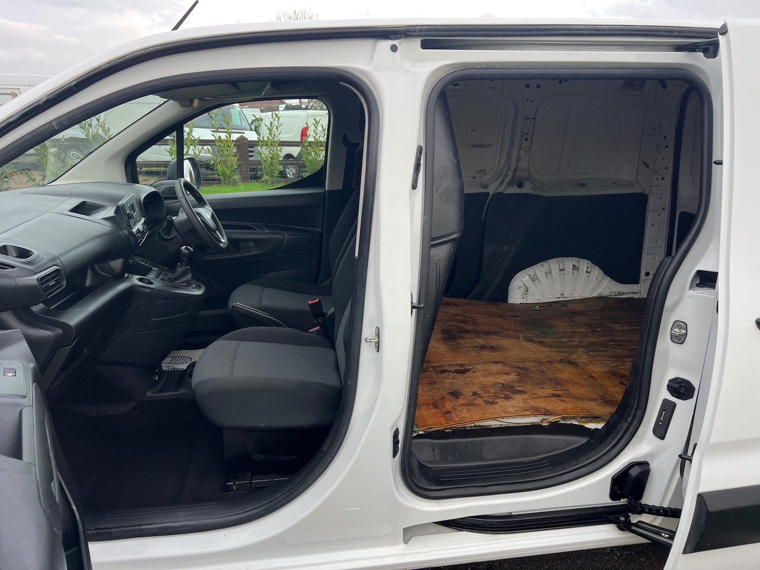 Used Vauxhall Combo 2019 for sale - 76946042: Photo 11