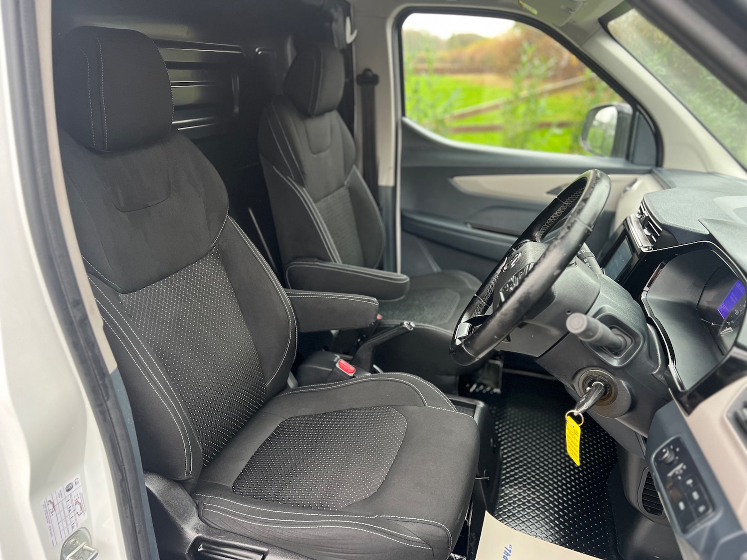 Used Maxus eDeliver 3 2021 for sale - 76577442: Photo 8