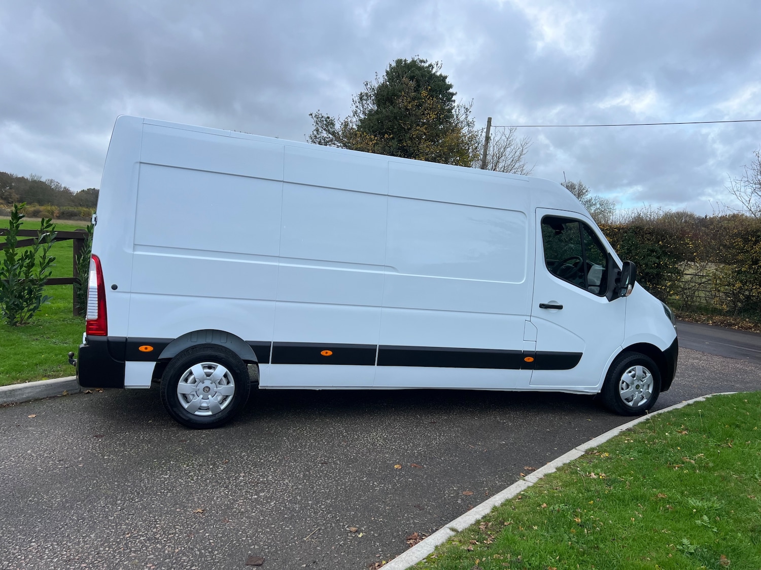 Used Vauxhall Movano 2021 for sale - 76447093: Photo 2