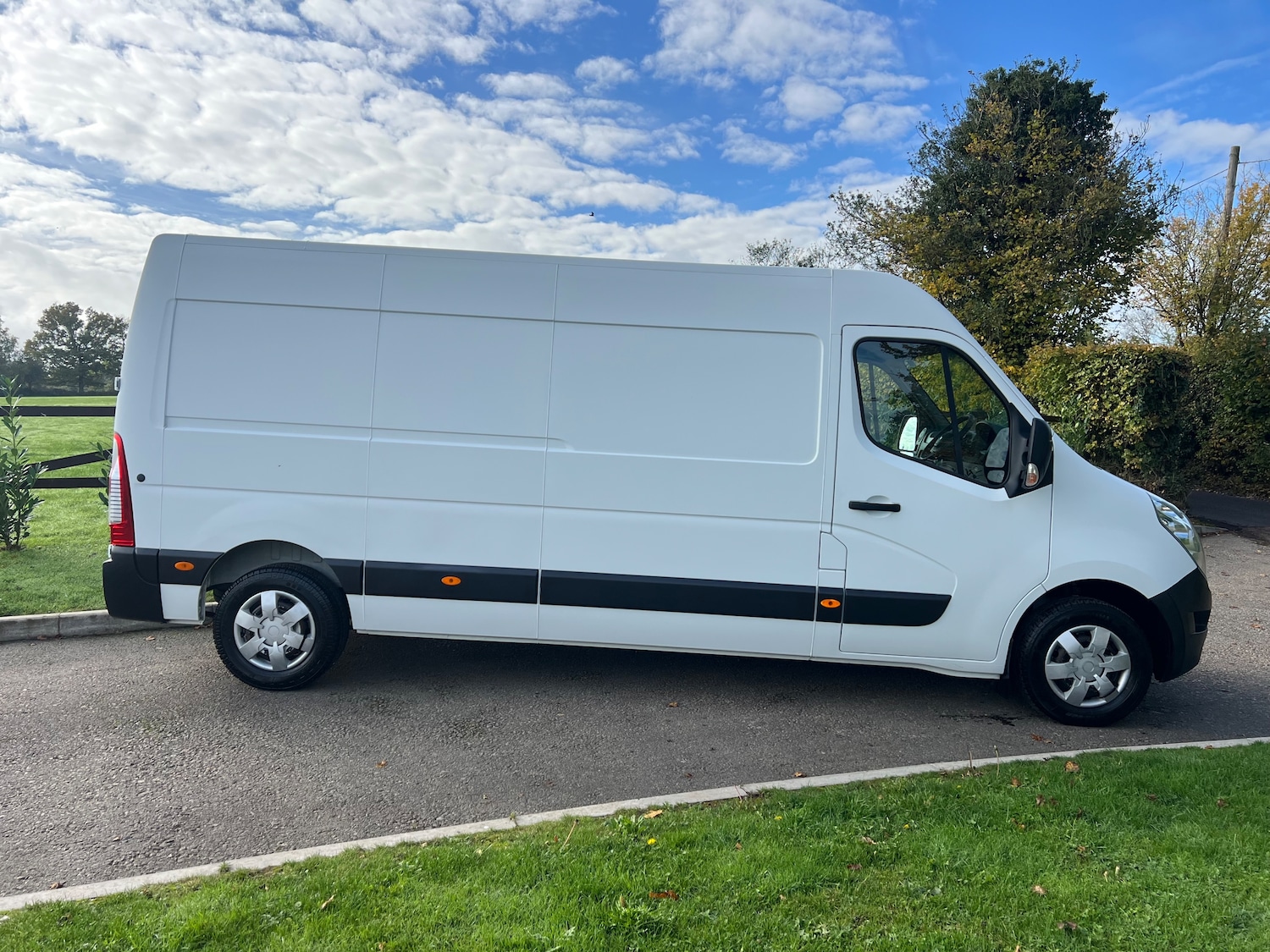 Used Renault Master 2018 for sale - 76346884: Photo 2