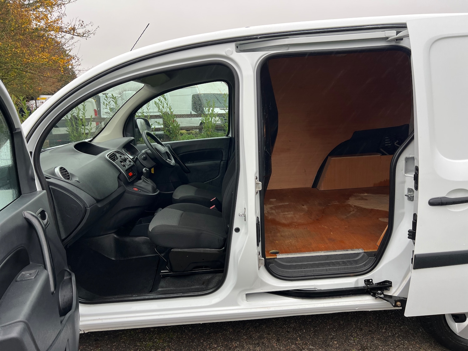 Used Renault Kangoo 2020 for sale - 76508825: Photo 13