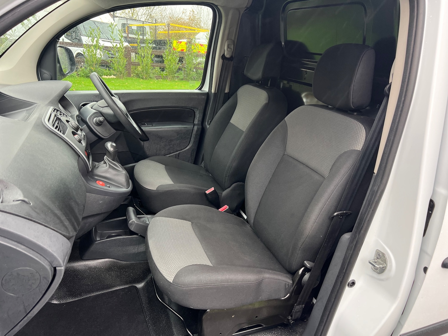 Used Renault Kangoo 2020 for sale - 76508825: Photo 8