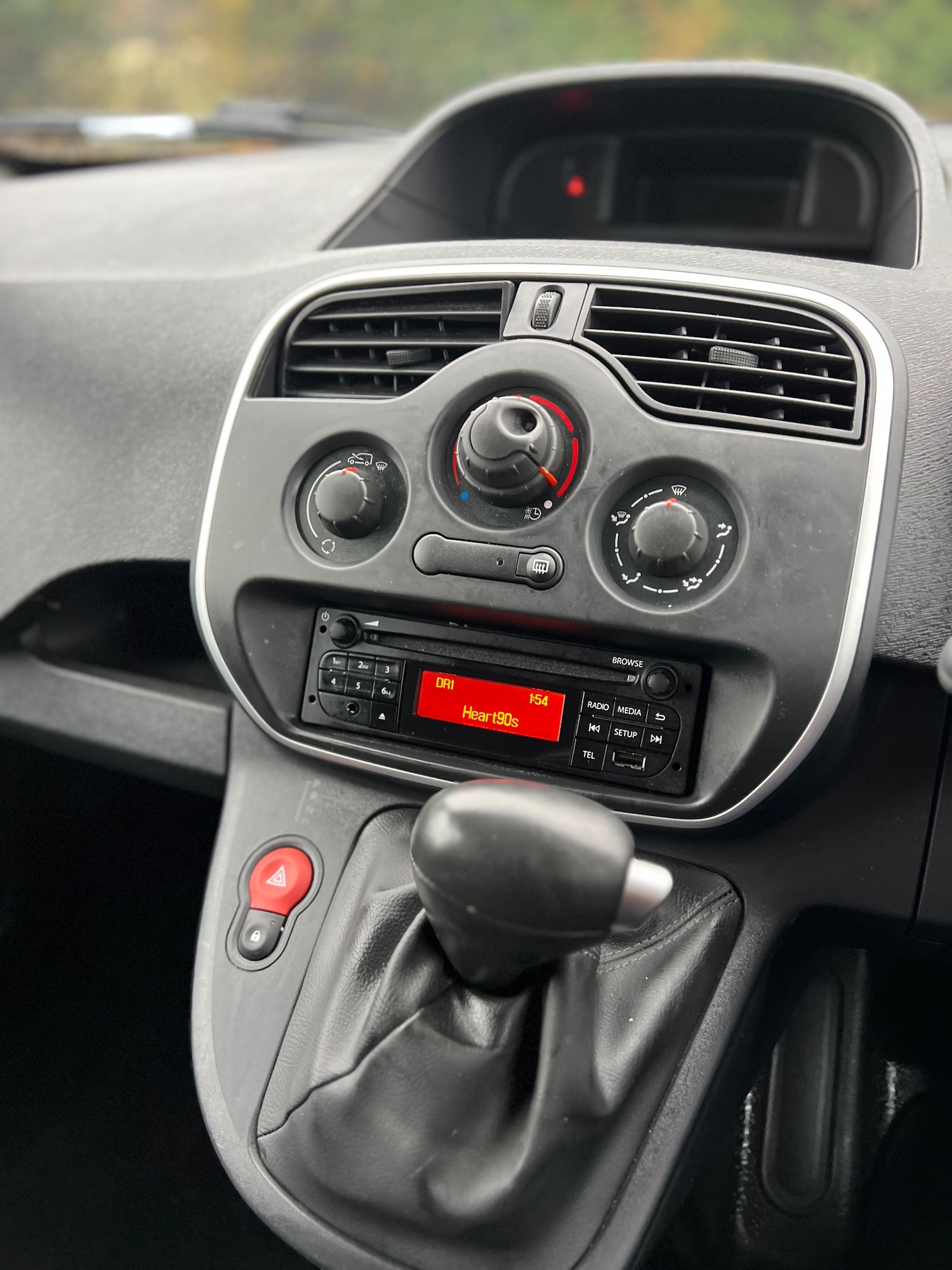 Used Renault Kangoo 2020 for sale - 76508825: Photo 9