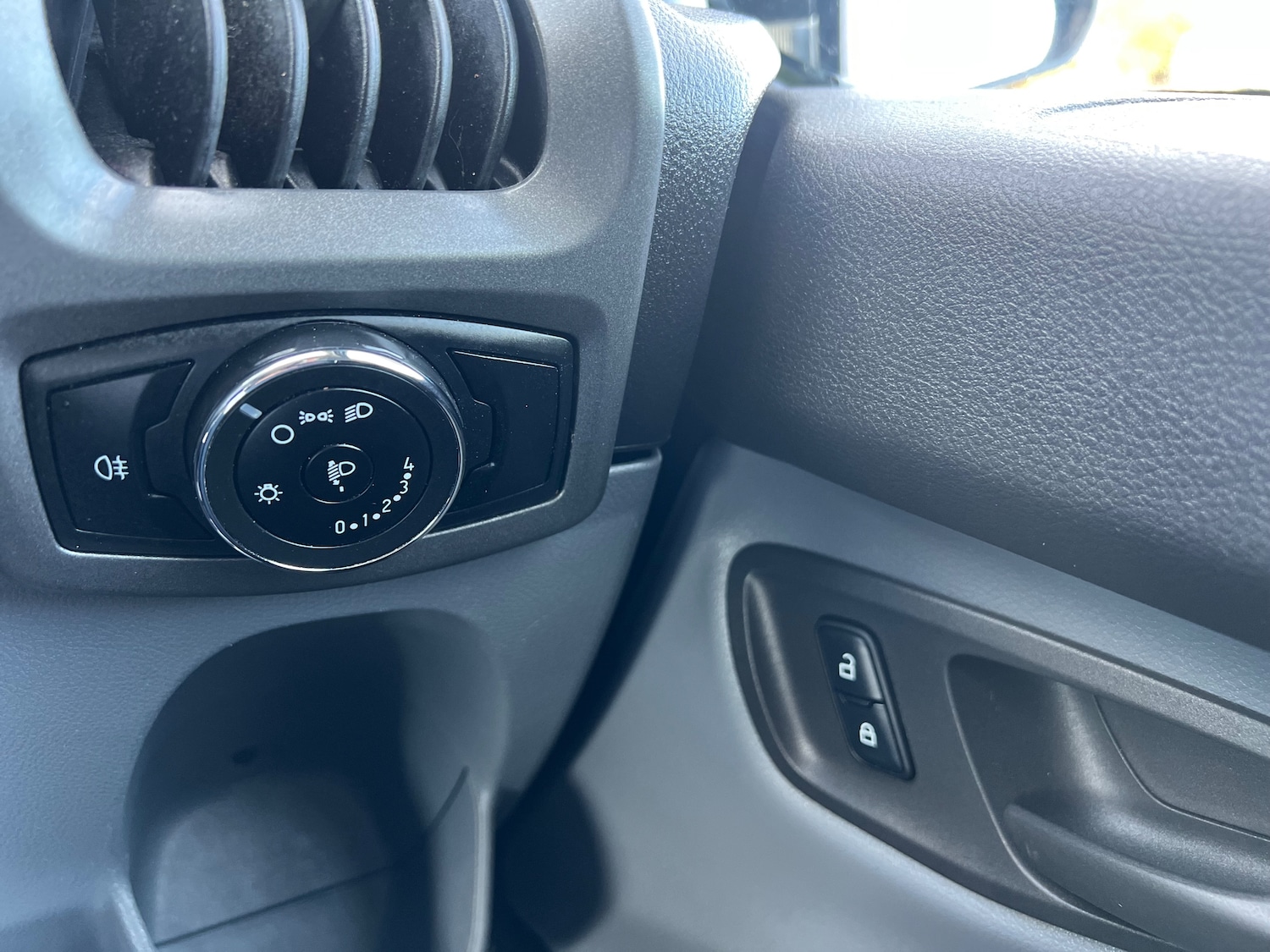 Used Ford Transit Custom 2018 for sale - 76706676: Photo 10