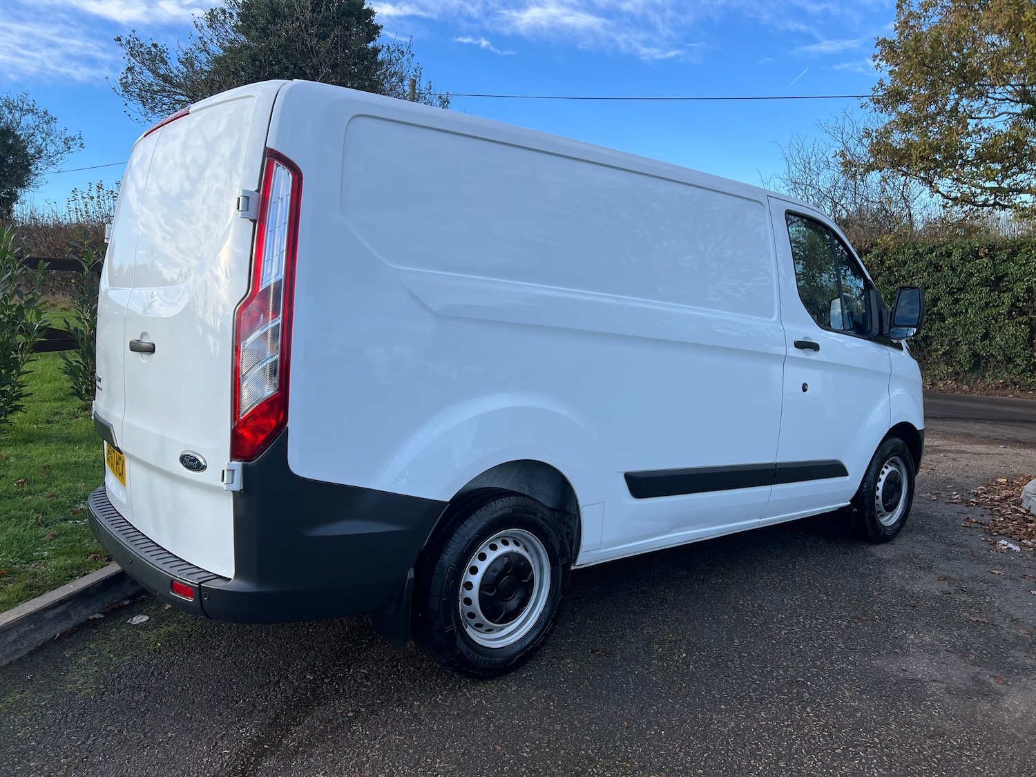 Used Ford Transit Custom 2018 for sale - 76706676: Photo 3