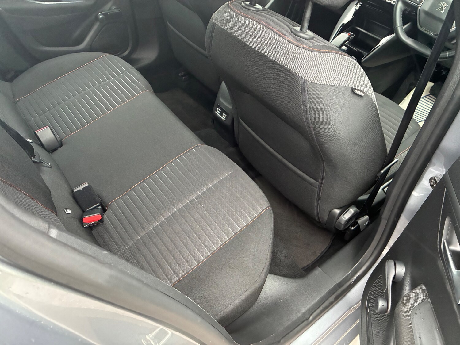 Used Peugeot E-208 for sale - 77475063: Photo 10