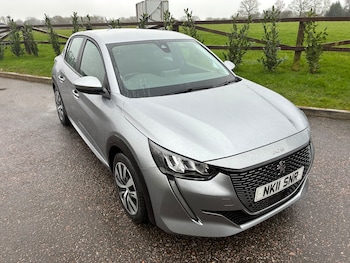 Used Peugeot E-208 2020 for sale - 77475063: Photo