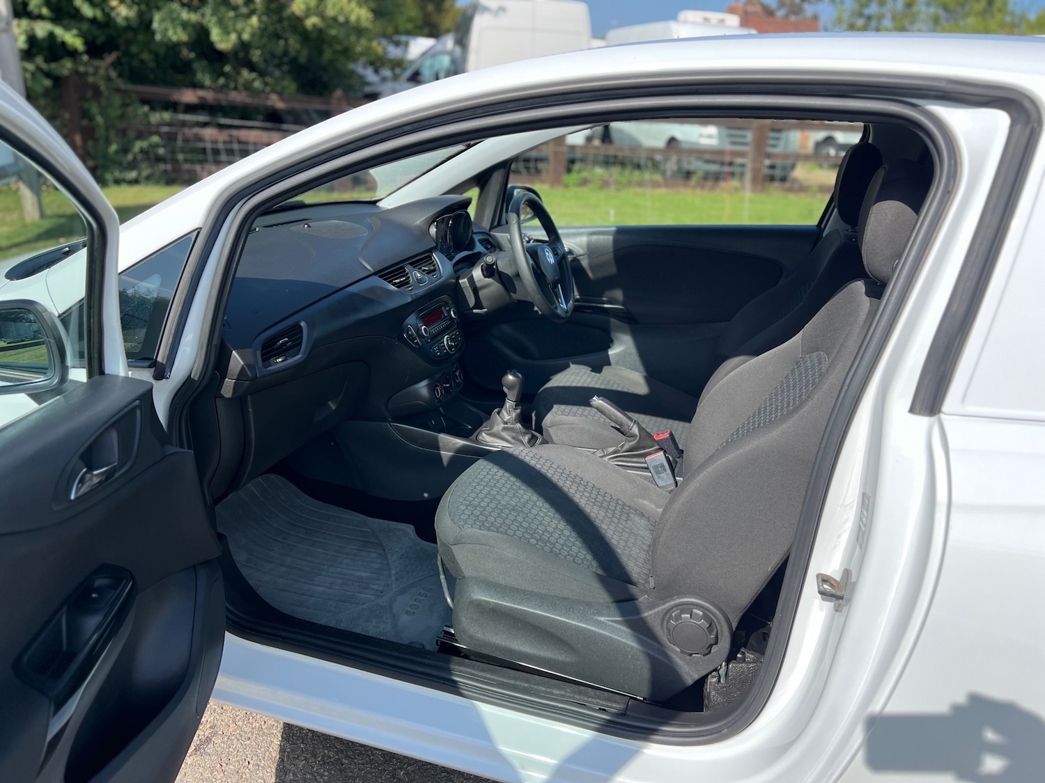 Used Vauxhall Corsa 2018 for sale - 76892359: Photo 9