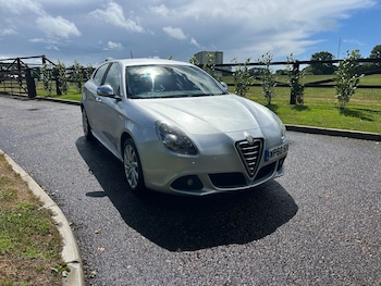 Used Alfa Romeo Giulietta 2010 for sale - 78802145: Photo