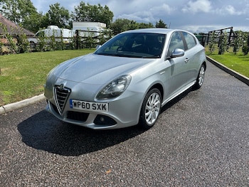 Used Alfa Romeo Giulietta 2010 for sale - 78802145: Photo