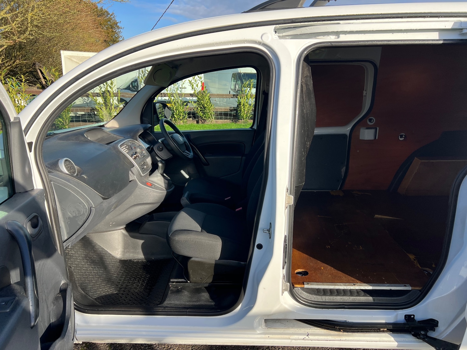 Used Renault Kangoo for sale - 77072144: Photo 13