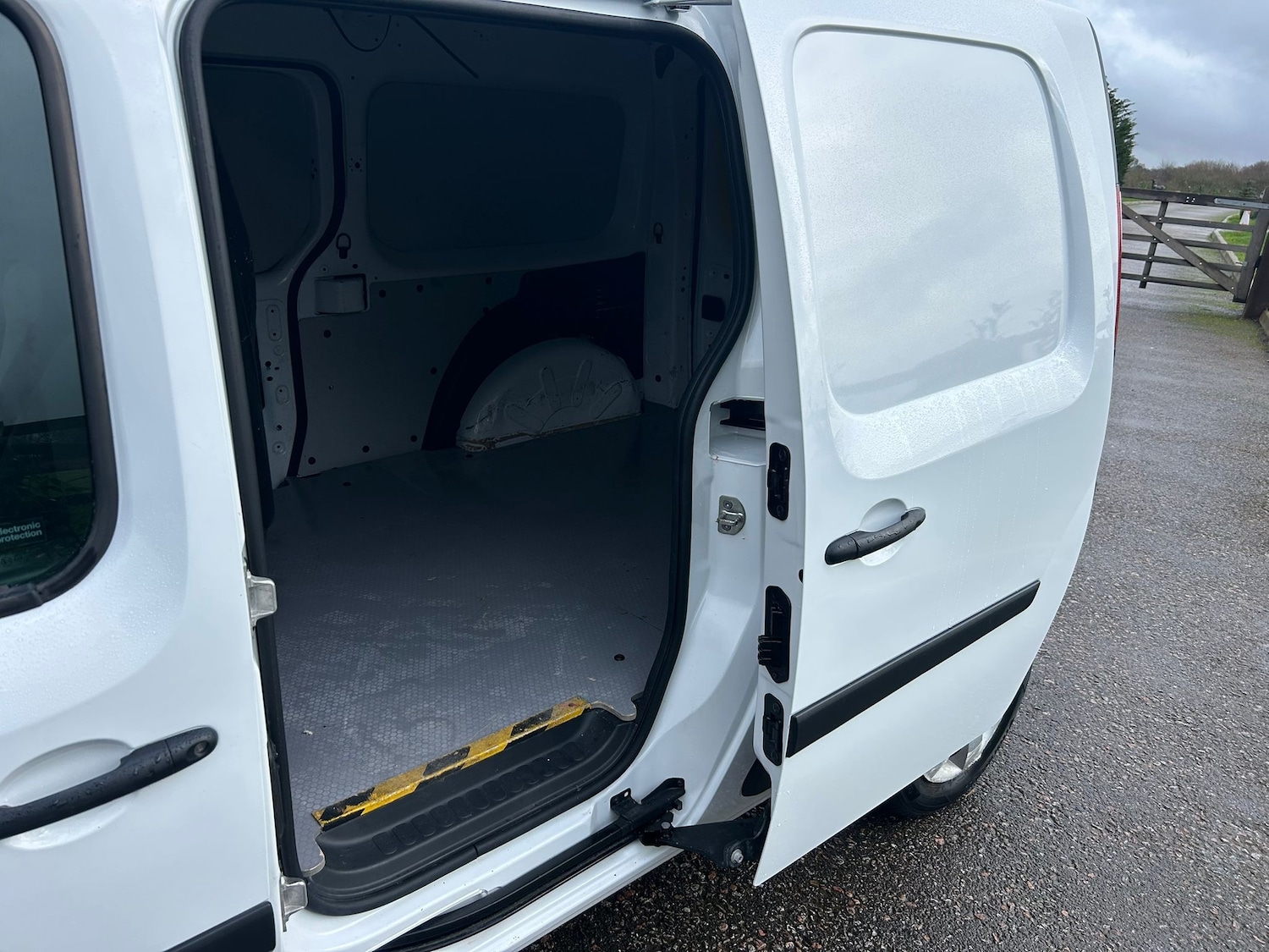 Used Renault Kangoo 2019 for sale - 77506066: Photo 8