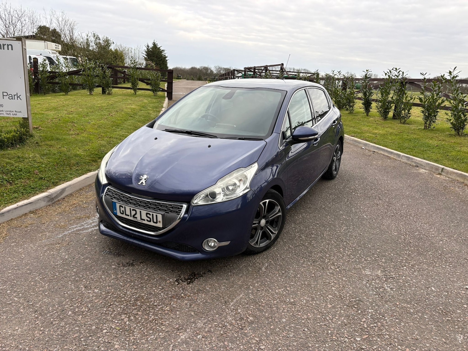 Used Peugeot 208 2012 for sale - 78083900: Photo 3
