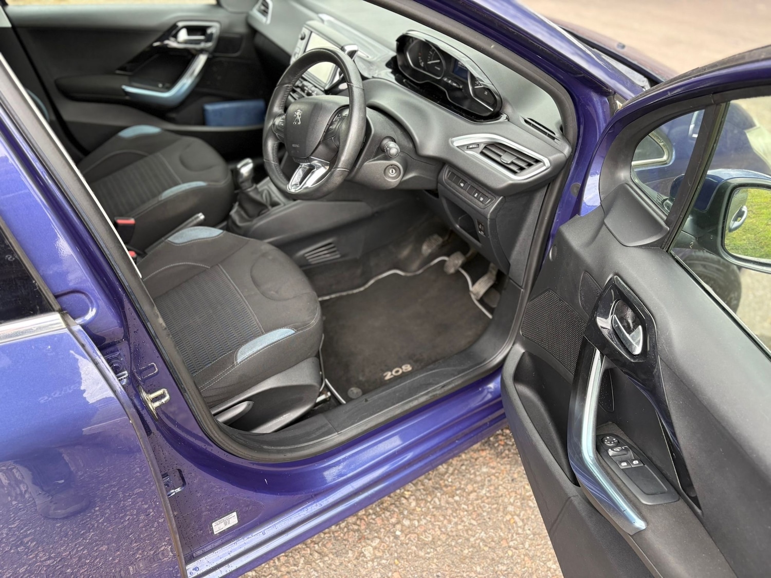 Used Peugeot 208 2012 for sale - 78083900: Photo 6