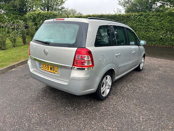 Used Vauxhall Zafira 2010 for sale - 78628958: Photo