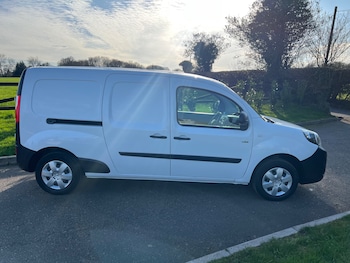Used Renault Kangoo 2019 for sale - 77743442: Photo