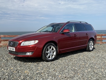 Used Volvo V70 2014 for sale - 78739612: Photo