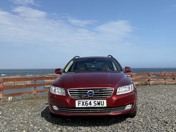 Used Volvo V70 2014 for sale - 78739612: Photo