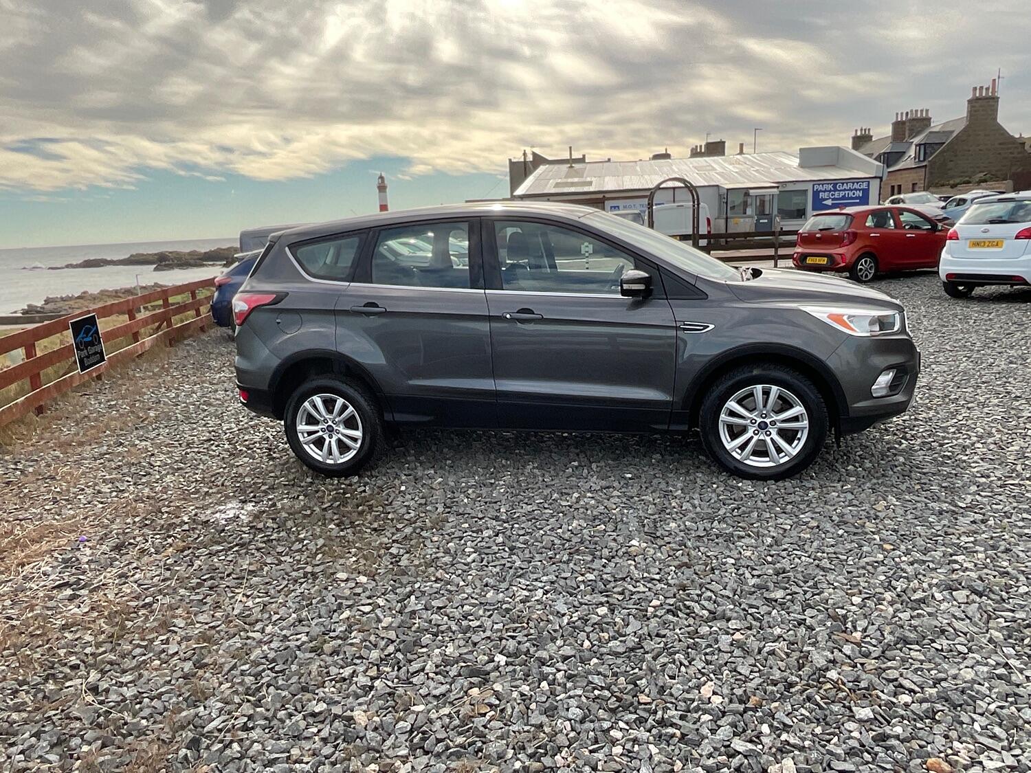 Used Ford Kuga 2017 for sale - 76794039: Photo 4