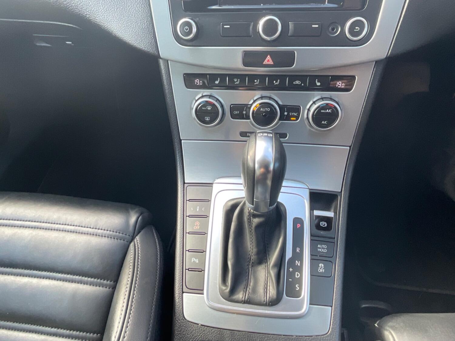 Used Volkswagen CC 2014 for sale - 76794042: Photo 16