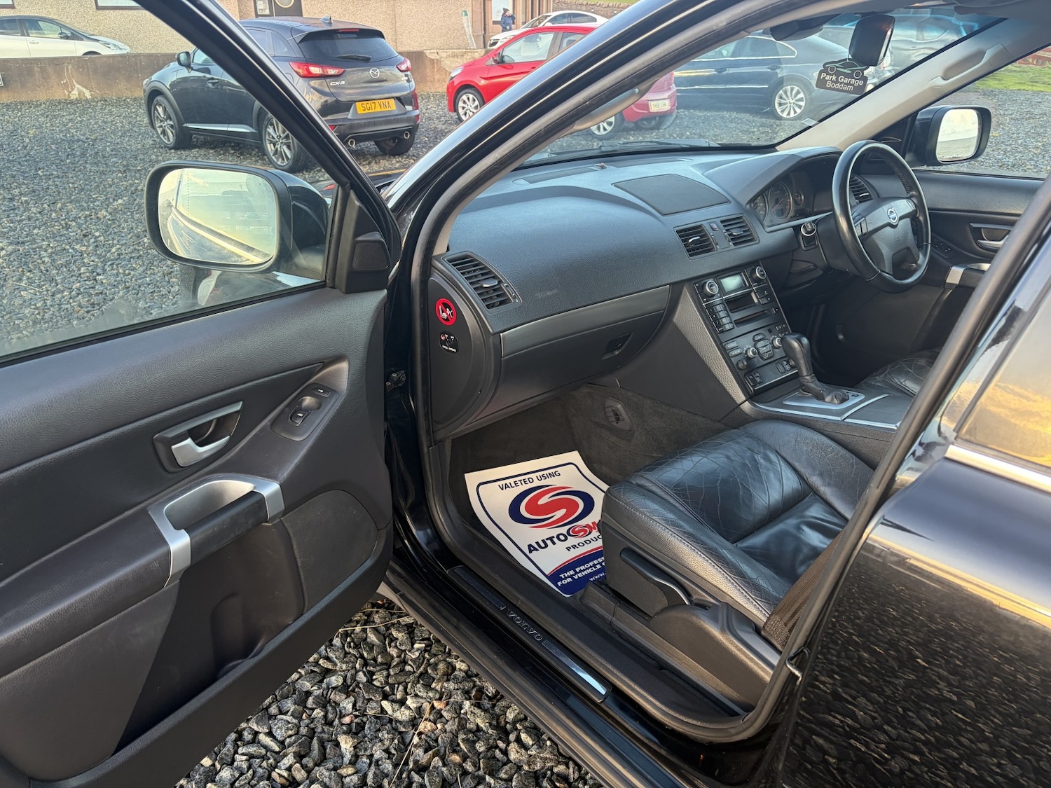 Used Volvo XC90 2010 for sale - 76699270: Photo 10