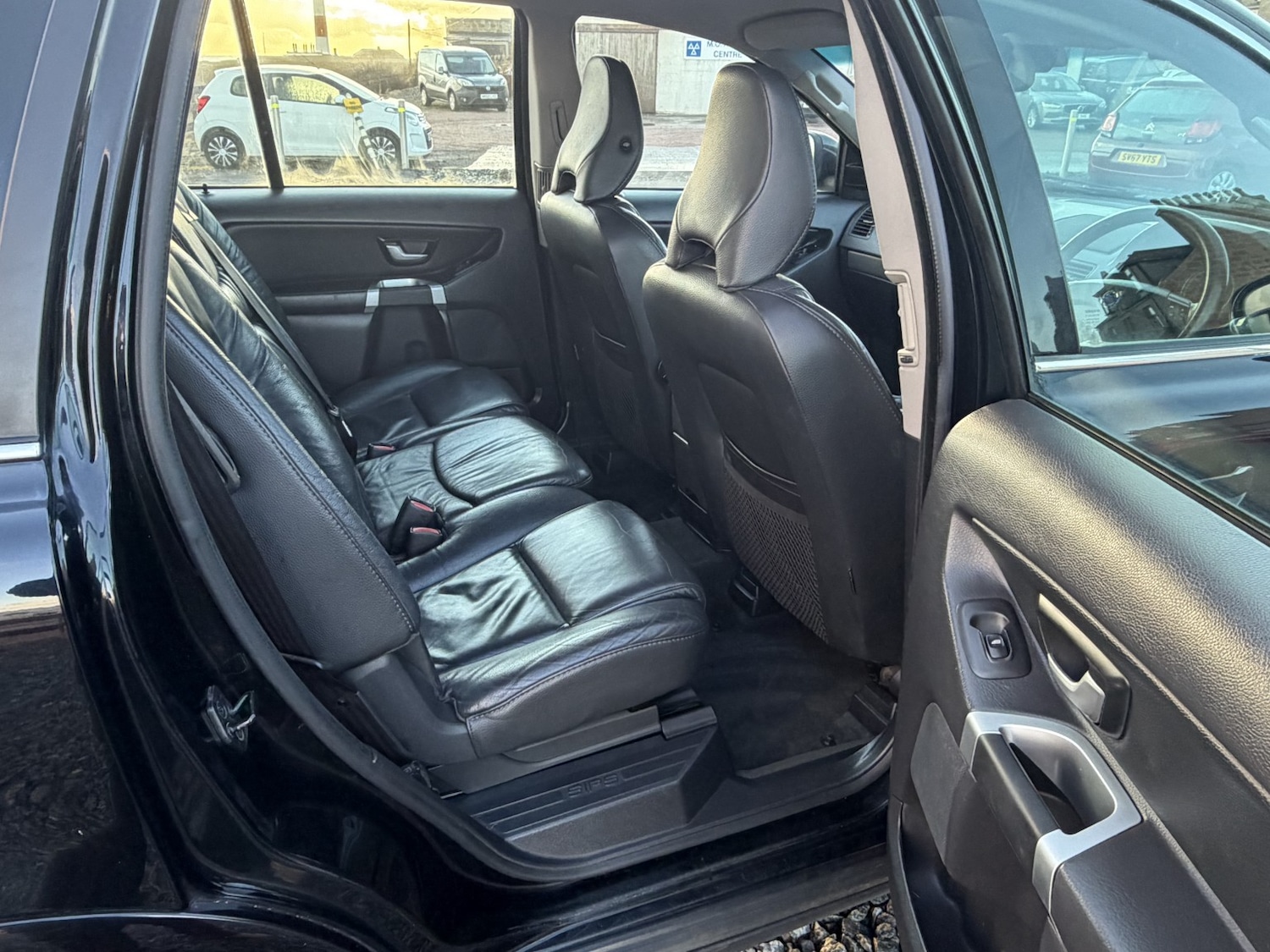 Used Volvo XC90 2010 for sale - 76699270: Photo 18