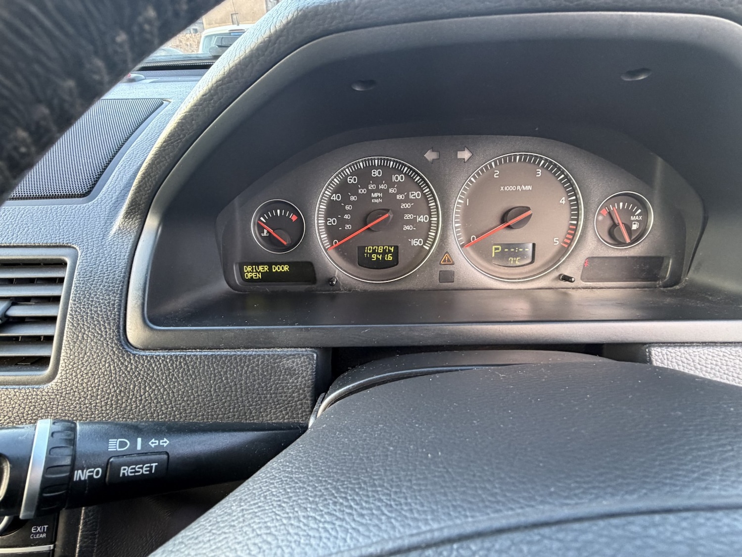 Used Volvo XC90 2010 for sale - 76699270: Photo 20