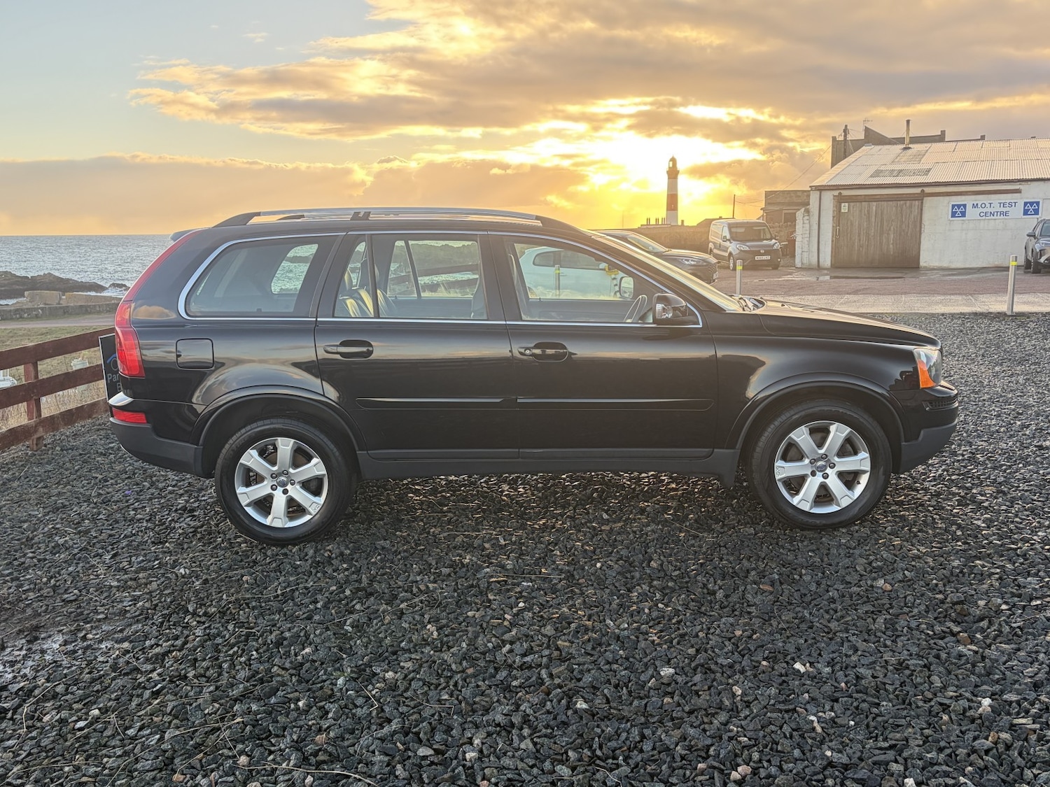 Used Volvo XC90 2010 for sale - 76699270: Photo 4