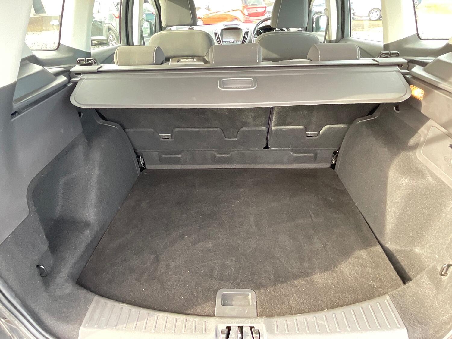 Used Ford Kuga 2017 for sale - 76553898: Photo 13