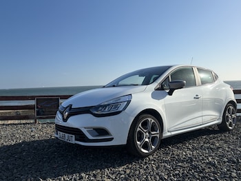 Used Renault Clio 2019 for sale - 78258299: Photo